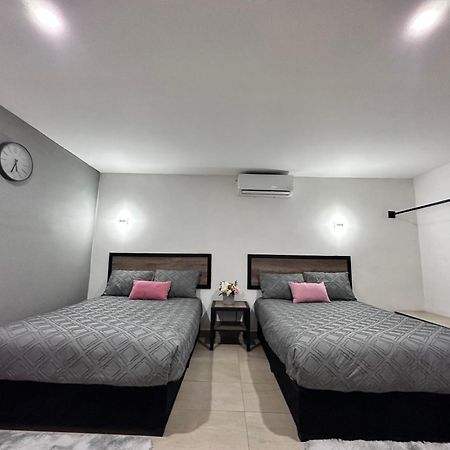 Departamentos Al Lado Del Mar En Zona Hotelera كانكون المظهر الخارجي الصورة