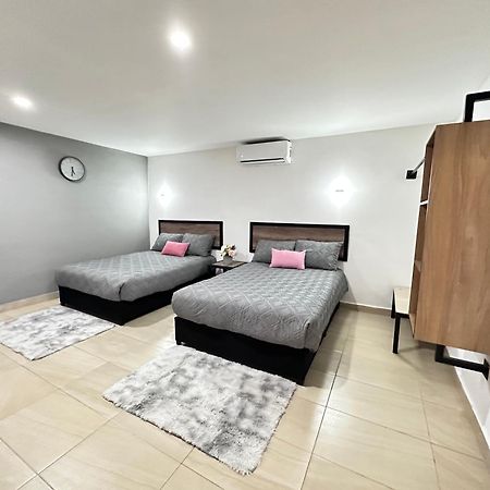 Departamentos Al Lado Del Mar En Zona Hotelera كانكون المظهر الخارجي الصورة