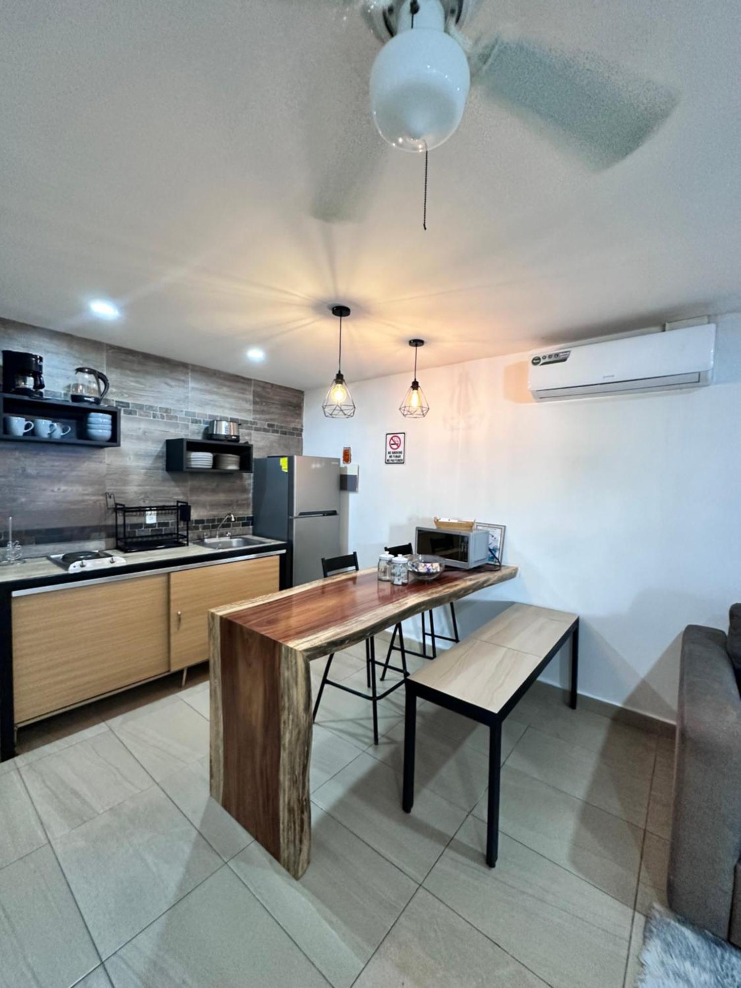 Departamentos Al Lado Del Mar En Zona Hotelera كانكون المظهر الخارجي الصورة